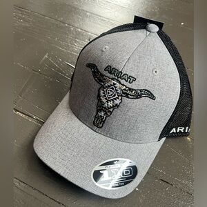 Ariat Heather Gray and Black Mesh Cap